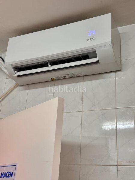 Foto ef87d106-aa0d-4413-b58e-33af60d6d33b. Lloguer local comercial a Barrio del Centro Alicante