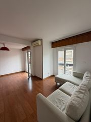 Lloguer Pis a Ensanche-Diputación. Alquiler de excelente vivienda de 4 dormitorios zona ensanche di
