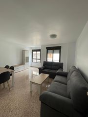 Alquiler Piso en Ensanche-Diputación. Alquiler de excelente y amplía vivienda zona centro de alicante