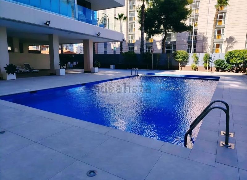 Foto d2c8bca7-ed99-4fd0-afed-187d87315948. Flat with parking pool in Puerto Calp