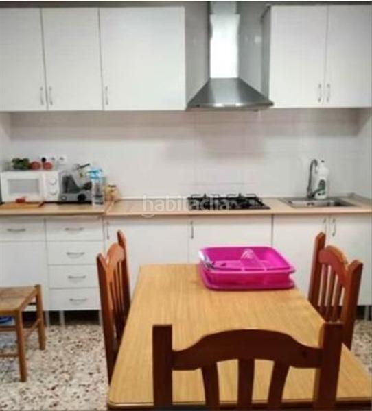 Foto 1fe7a5ef-8d60-4c97-b7bf-e9d2ba5f6070. Apartament amb calefacció a Centro Mutxamel