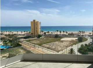 Alquiler Piso en Playa de San Juan. Alquiler de excelente vivienda en la exclusiva zona de pau v  ur
