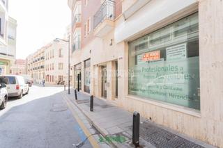 Locale commerciale  N/a. Local comercial en venta en almería