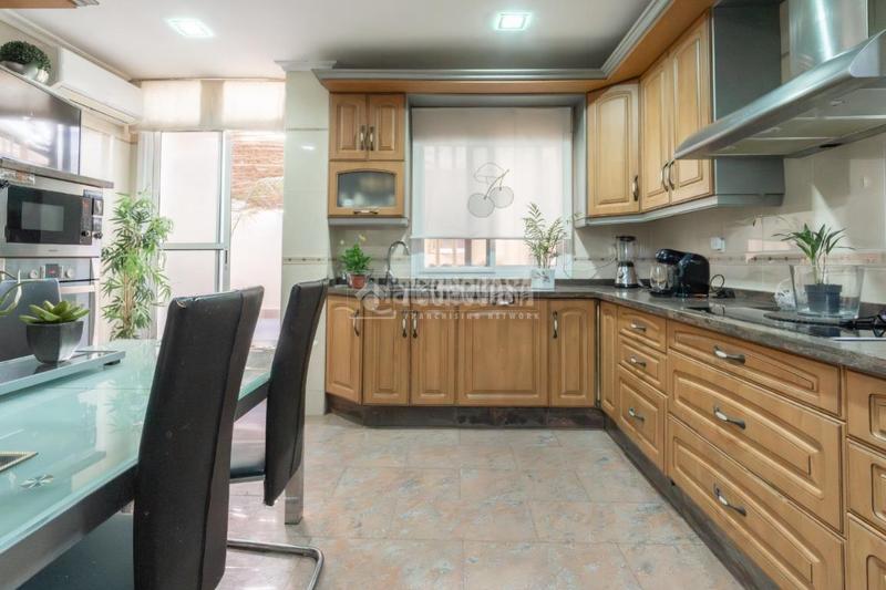 Foto bc29bf63-0a7a-452c-be49-c531570a9d52. Appartamento in Barrio Alto - San Félix Almería