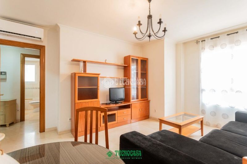 Foto 34e27359-fe91-400a-8214-61c45171c68f. Piso  en venta en Plaza de Toros - Santa Rita Almería