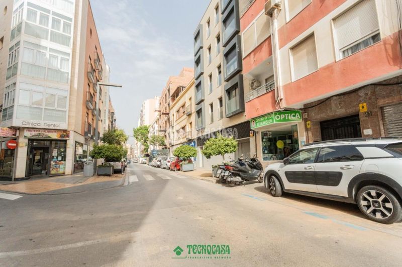 Foto 86d40005-18da-4e18-a9dc-b51e80ed46ac. Piso  en venta en Plaza de Toros - Santa Rita Almería