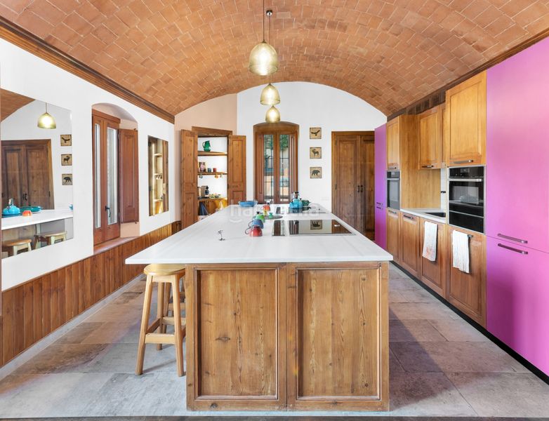 Foto 133ee018-640a-4bba-b318-904a5a80e9a5. Casa en Alella