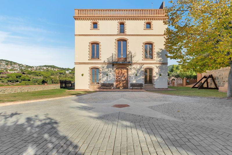 Foto 2a971cce-fe2c-4427-87bb-17dd99ec22c1. Casa en Alella