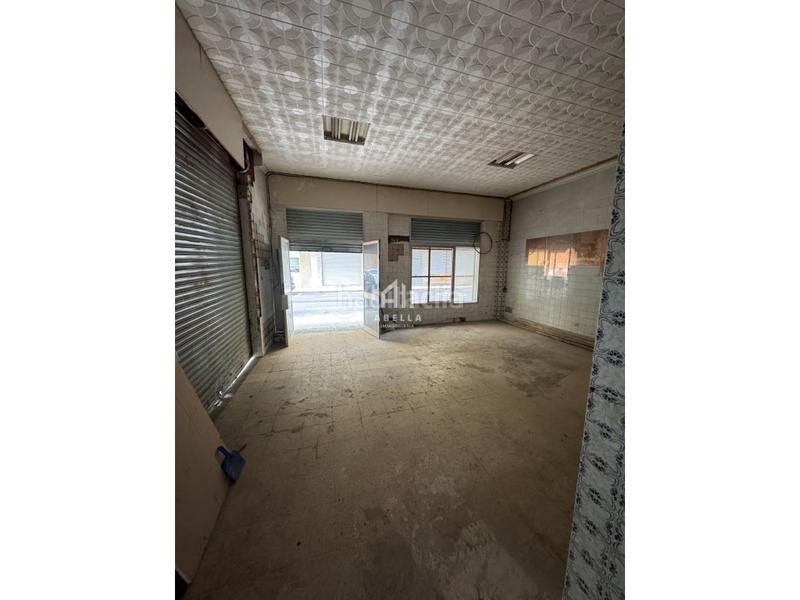 Foto 2419d8cf-b5ba-4694-9c28-fe5d0e9463a1. Affitto locale commerciale in Cappont Lleida