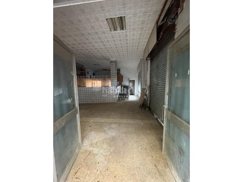 Foto 57403a55-7c61-419d-9fef-c3f65f8b3b3f. Lloguer local comercial a Cappont Lleida