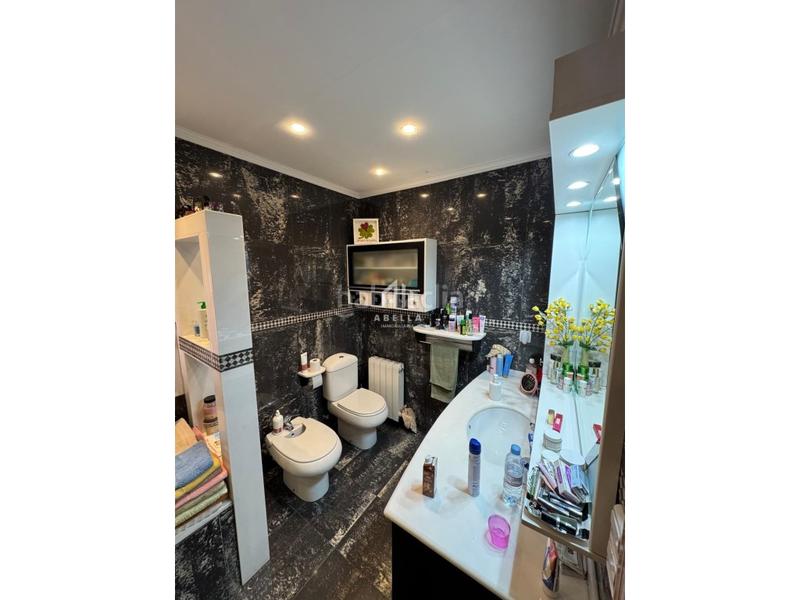 Foto 98d35537-877b-41f2-8c50-f50dfd7dcd45. Casa adossada amb aparcament a Ciutat Jardí Lleida