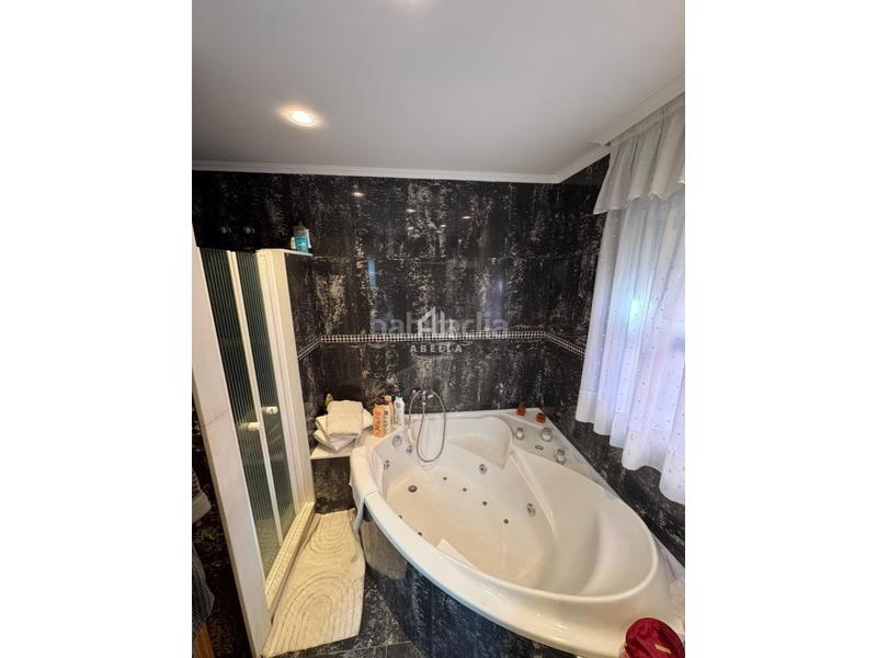 Foto b41ca748-a4d4-4c9a-9453-9dd79567df07. Casa adossada amb aparcament a Ciutat Jardí Lleida