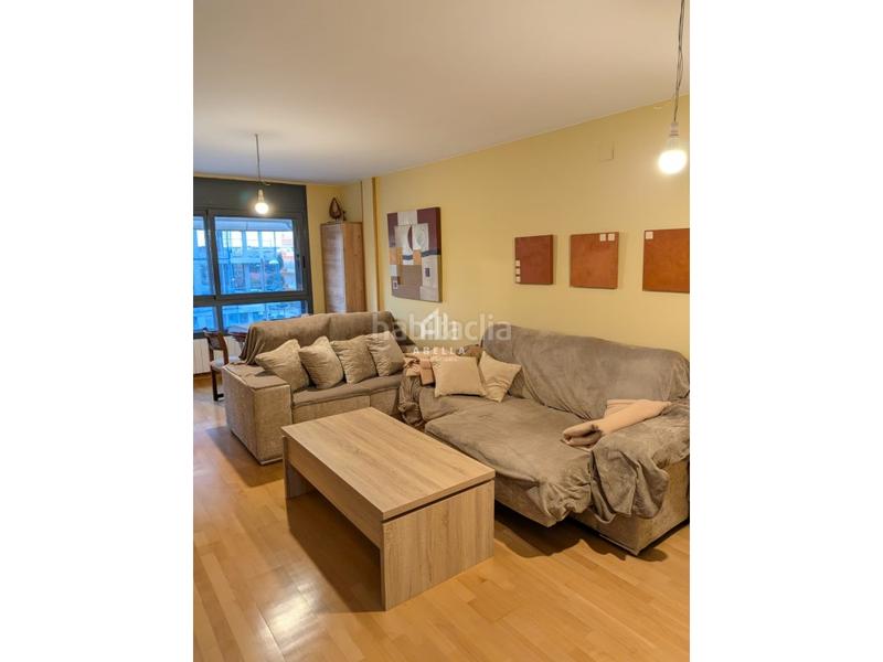 Foto 2638c54e-ae2e-4dc2-b592-8178f48cc134. Appartamento con parcheggio in La Bordeta Lleida