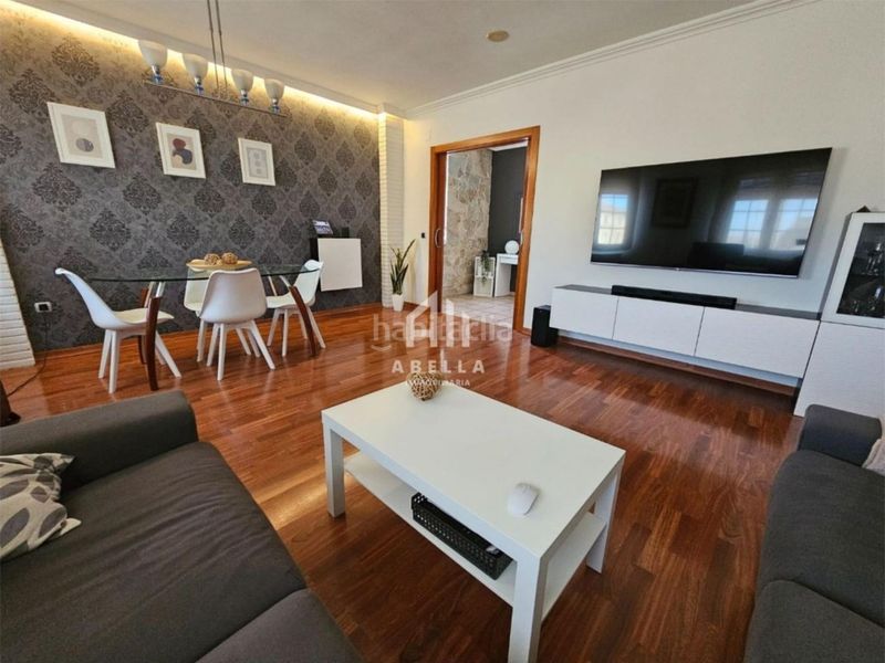 Foto dd9fa5a5-06b2-438d-9928-1c6e296dcc54. Casa amb aparcament a Anglesola