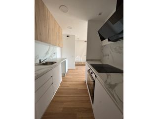 Rez-de-chaussée  Calle folch i torres. Planta baja a estrenar con espectacular jardín 152m, terraza y p