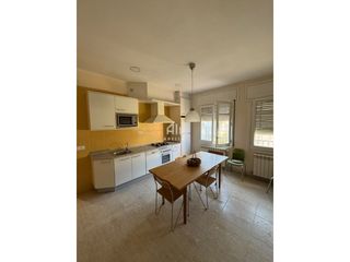 Etagenwohnung in Príncep de Viana-Clot-Xalets Humbert Torres. Tu nuevo hogar a estrenar en lleida luz, reforma actual y comodi