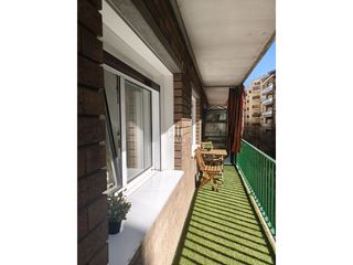 Etagenwohnung in Príncep de Viana-Clot-Xalets Humbert Torres