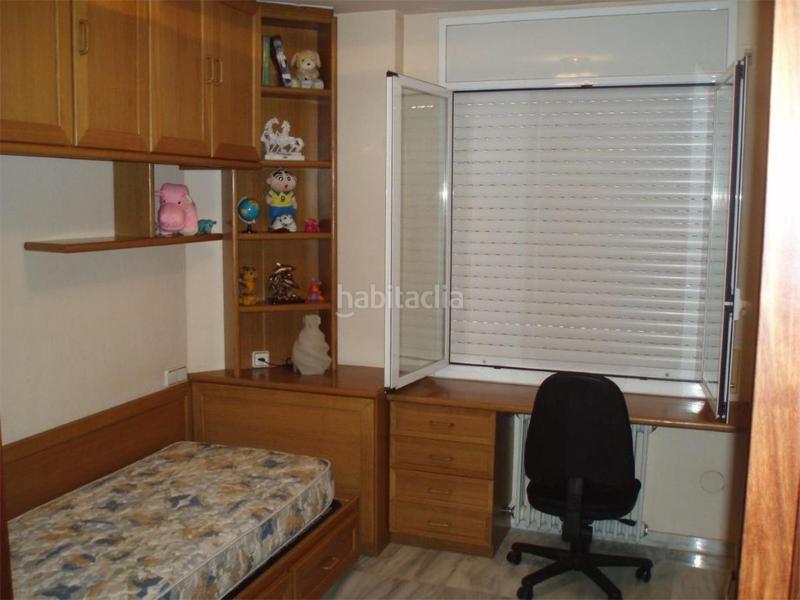 Foto 4c681999-a1fa-42ef-a629-2eee5738805c. Àtic amb aparcament a La Bordeta Lleida