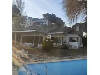 Casa a Alpicat. Impresionante chalet con piscina y vistas panorámicas en la cerd