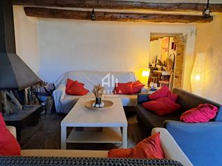Maison à Tornabous. Tu refugio perfecto te espera casa de pueblo con jardín, terraza