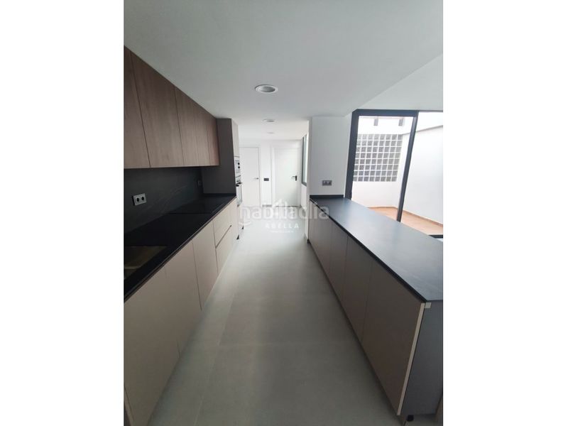 Foto e30a9ebd-0cf8-42c9-96a6-a65eaf704d5e. Casa adossada amb aparcament a Alcarràs