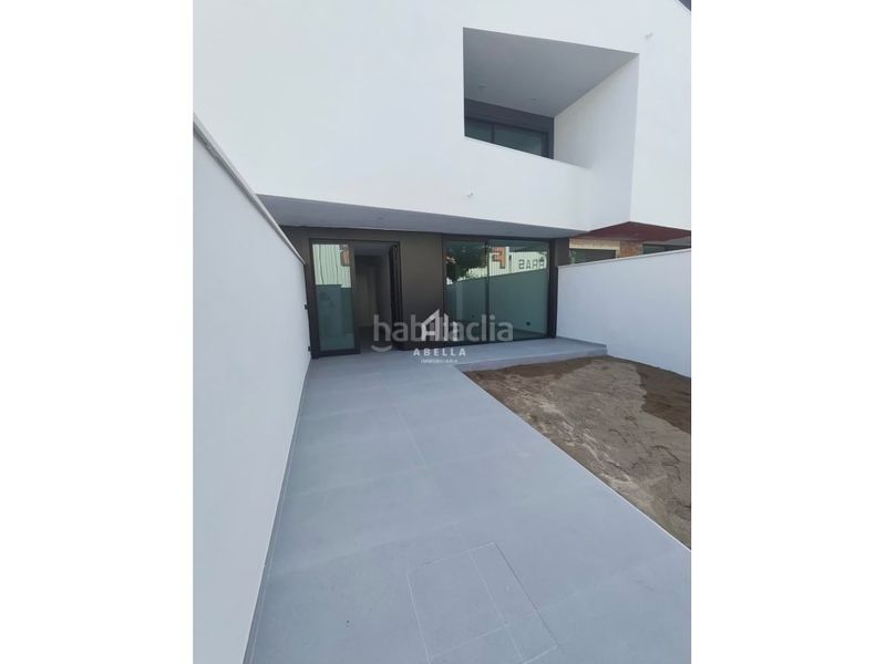 Foto f392f53d-166c-43be-a939-52294288beb5. Casa adossada amb aparcament a Alcarràs