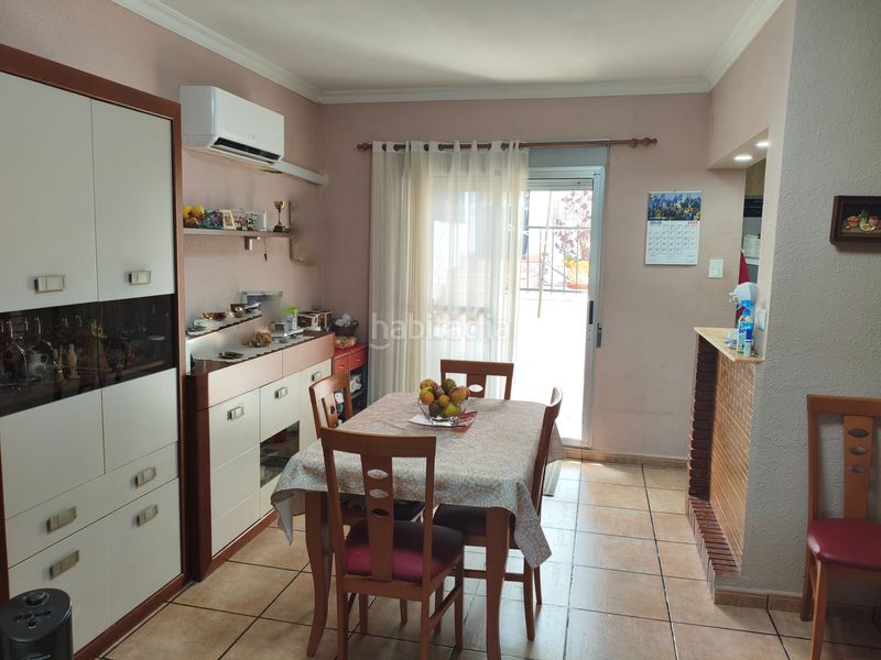 Foto 4548ec62-4d44-426b-a05f-01a669431445. Casa amb aparcament a Vilamarxant