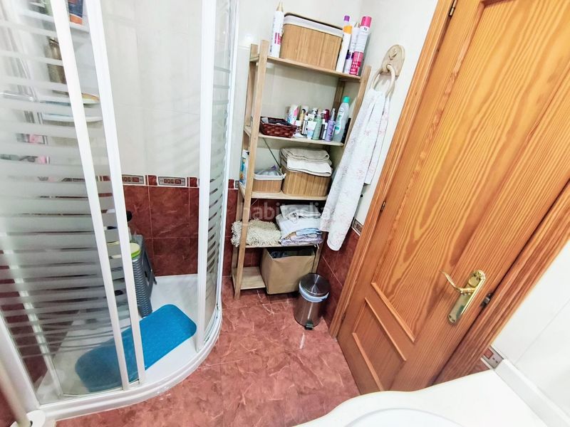 Foto bfe73b50-e192-4f75-a23f-750440c0a5c2. Casa amb aparcament a Vilamarxant