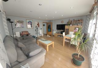 Pis  Carrer el camí. Se vende piso grande en el camí antes 175.000€ ahora 165.000€