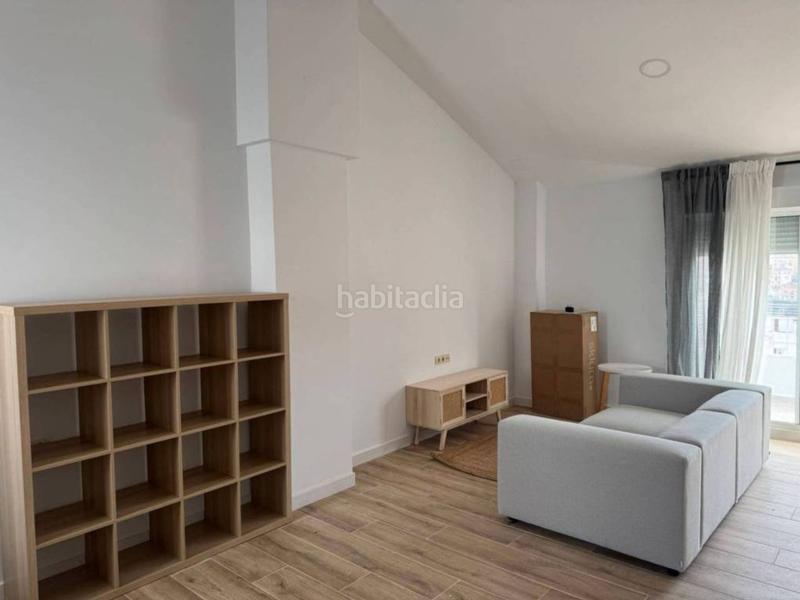 Foto 1de8c12c-bd0c-4c76-9ea4-f431fa6b2f5d. Dachwohnung in Eixample Alcoi