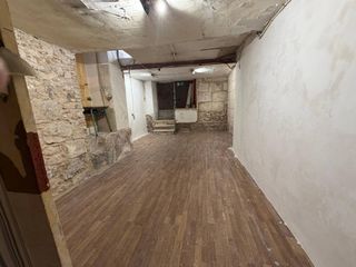 Rent Building  Calle sant jaume. Alquiler de refugio en alcoi  alcoy