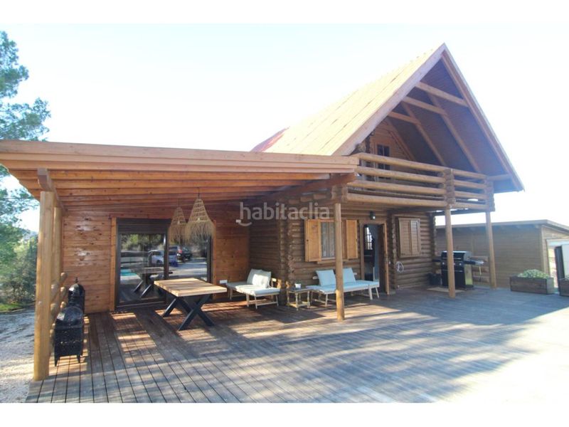 Foto 1a3443a5-05bd-4a15-af99-98daa782f9f0. Casa amb piscina a Penàguila