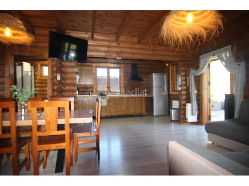 Foto 348ead6a-ca8a-4b35-bd69-2ff41b64e131. Casa amb piscina a Penàguila