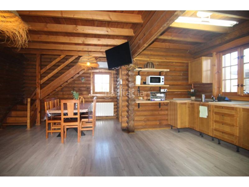 Foto b075ae81-92ab-40f2-8ad1-49b281afebe6. Casa amb piscina a Penàguila