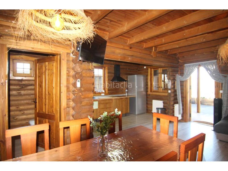 Foto df1968f2-ffd5-4b75-8a62-eea94788b61a. Casa amb piscina a Penàguila