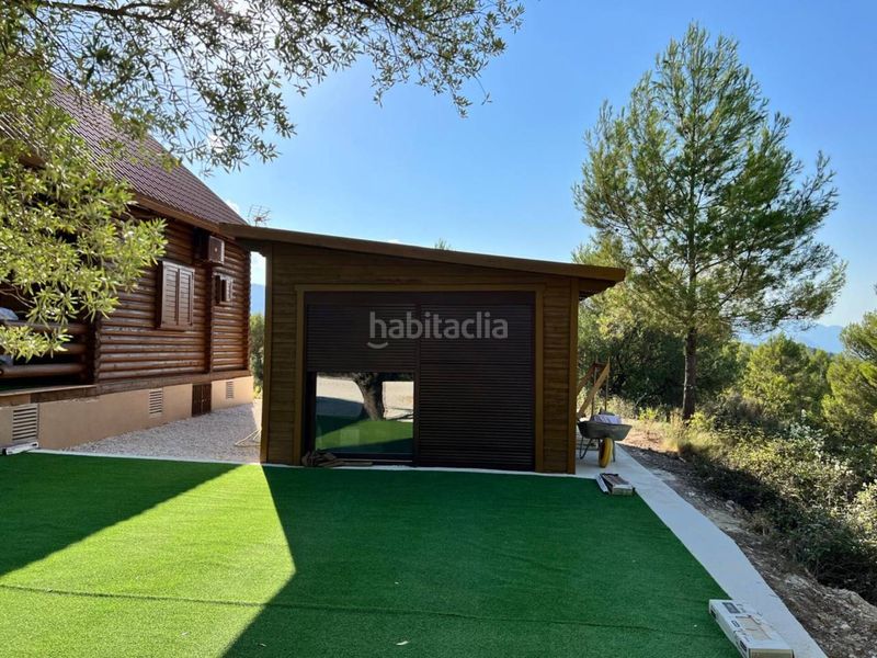 Foto e1aa350c-e18c-4503-8b27-1a5935836da0. Casa amb piscina a Penàguila