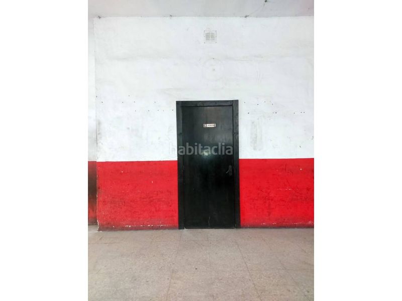 Foto 4d6c2cf1-711c-49c1-88d2-36f782dd68f3. Local comercial a Zona Nord Alcoi