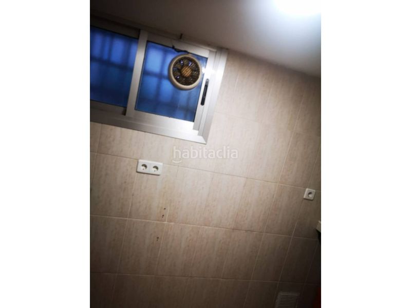 Foto 33e17532-04ee-470a-9f6d-bca70282bf52. Local comercial a Zona Nord Alcoi