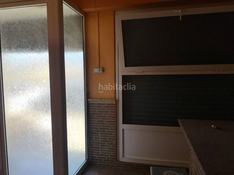 Foto 88498459-740a-400c-9591-a59926af52f8. Local comercial a Zona Nord Alcoi