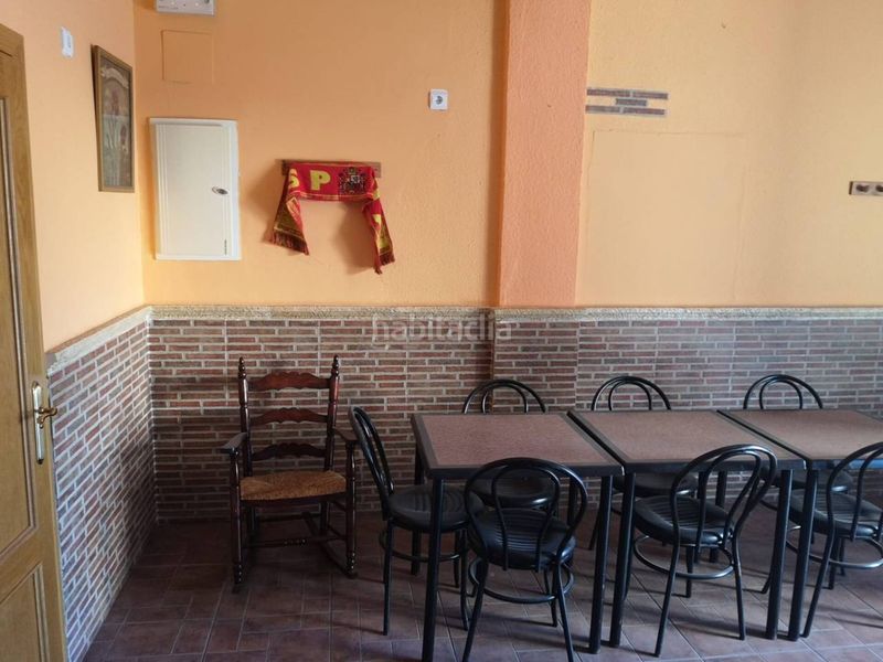 Foto 9985f4f0-caac-47f2-ae7e-5db72b644192. Local comercial a Zona Nord Alcoi