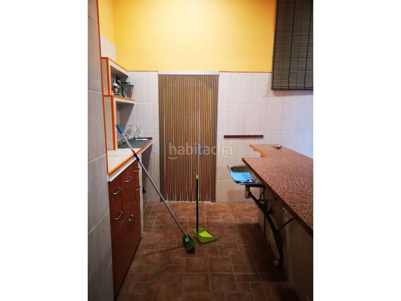 Foto 9d51f5b2-3499-4f71-9cd7-d35e06d5f3b2. Local comercial a Zona Nord Alcoi