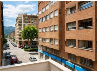 Miete Etagenwohnung  Calle arquebisbe domènech. Alquiler de piso de 3 habitaciones en zona norte, alcoi