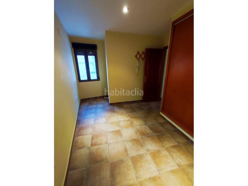 Foto 6ee9b461-1a7d-46ac-968a-db877b6a0720. Pis a Cocentaina