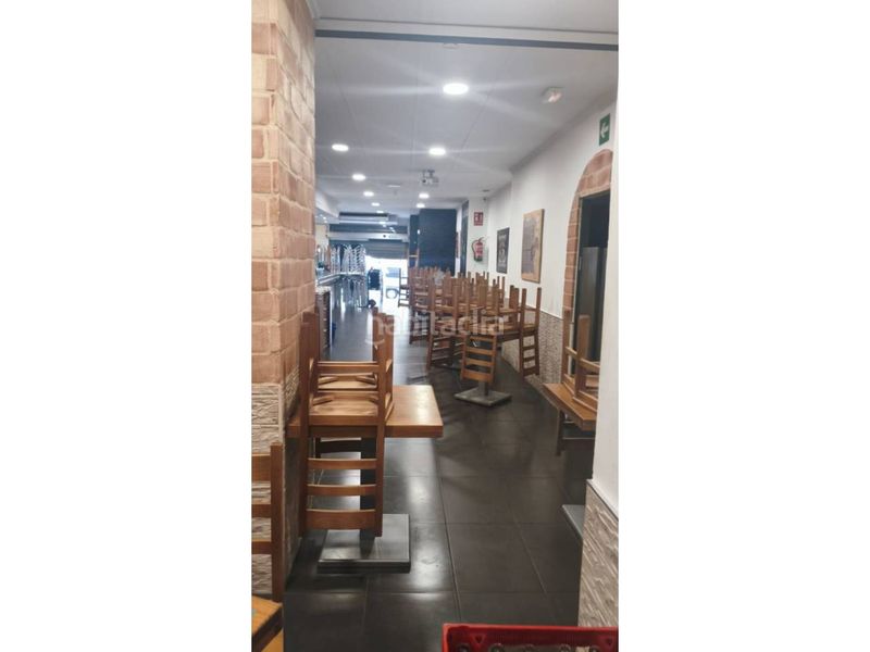 Foto 3d9cd9cd-6ccf-441e-9121-10ce72ea77bb. Local comercial a Zona Nord Alcoi
