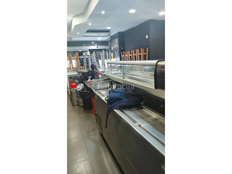 Foto fbe7564f-9ec1-4a41-938e-5a5ecb224dbd. Local comercial a Zona Nord Alcoi