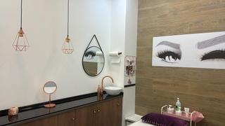 Lloguer Local Comercial  Avenida gregorio gea. Tu espacio ideal para belleza y bienestar en el corazón de misla
