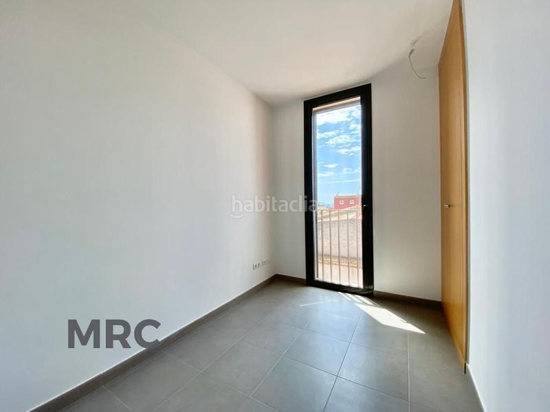 Foto b35c174a-63aa-41e2-9c48-e4c2c2de9d9e. Casa adossada amb calefacció aparcament a Eixample Sant Feliu de Guíxols