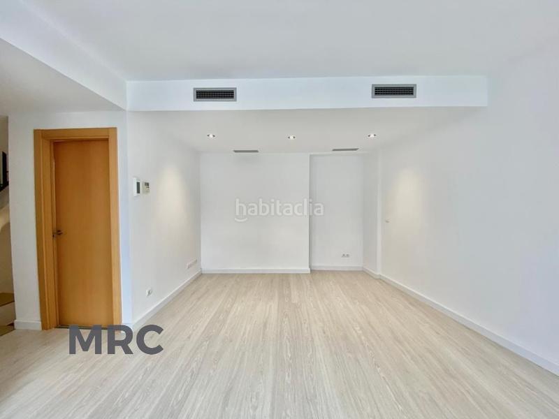 Foto dd24d300-8fae-450d-8452-6f400bebf4a4. Casa adossada amb calefacció aparcament a Eixample Sant Feliu de Guíxols