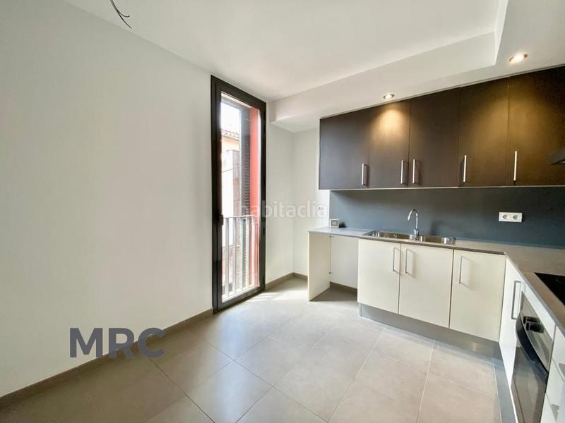 Foto f917ad67-5560-402d-8cb1-285be4bf1178. Casa adossada amb calefacció aparcament a Eixample Sant Feliu de Guíxols