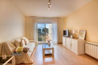 Etagenwohnung  Guixols. Exclusivo apartamento con terraza y piscina en passeig del guíxo
